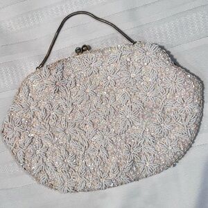 Vintage beaded handbag clutch cream floral design sequins rhinestone snap ivory
